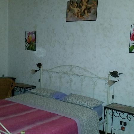 Bed and Breakfast Il Balcone Sullo Stretto Реджо-ди-Калабрия Номер фото
