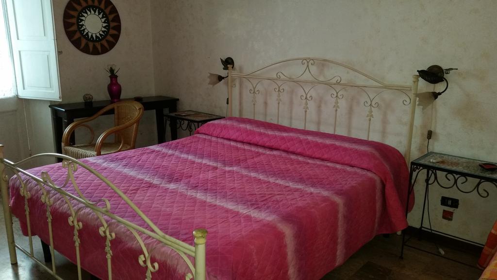 Bed and Breakfast Il Balcone Sullo Stretto Реджо-ди-Калабрия Номер фото